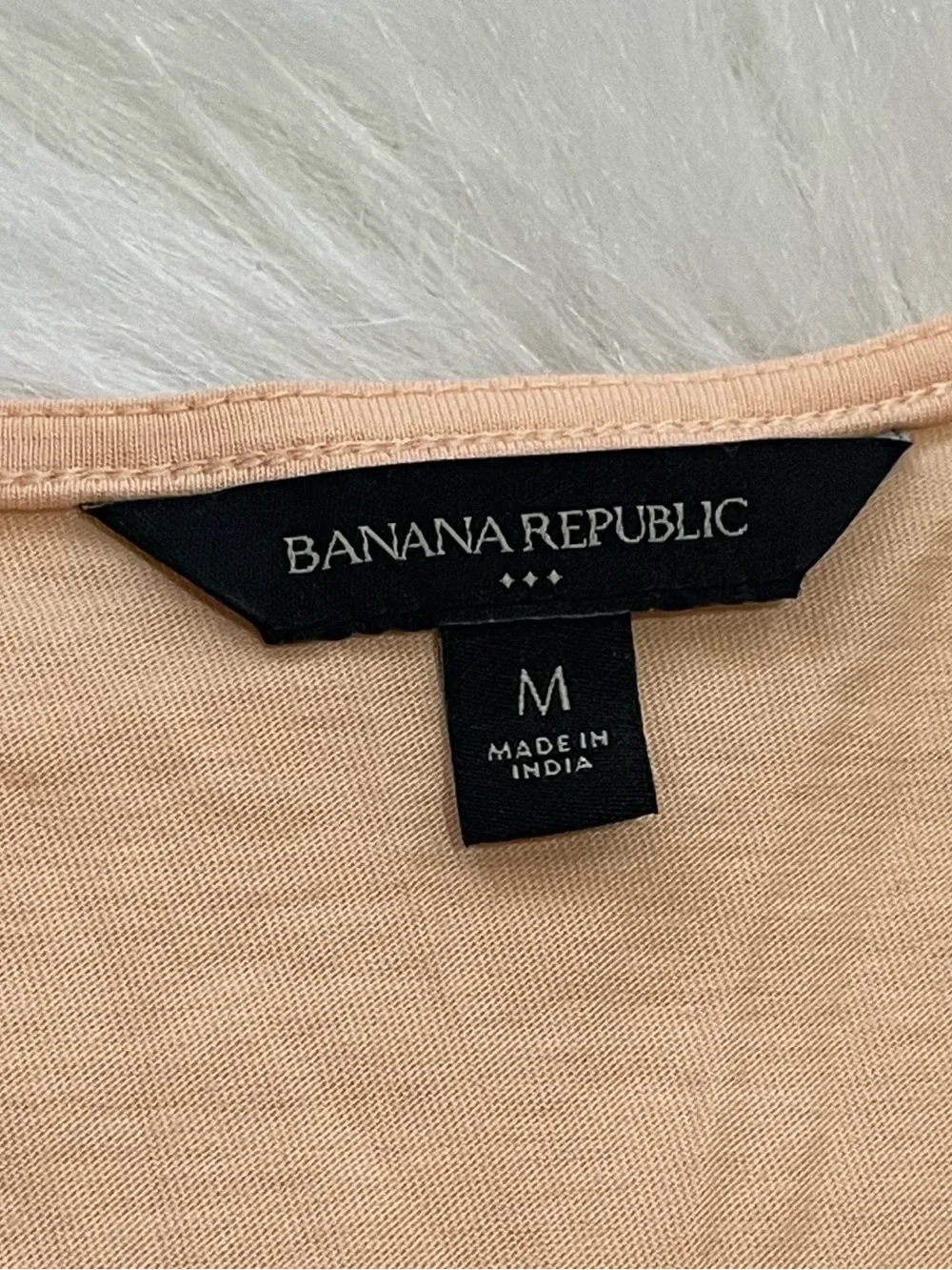 ✨ Banana Republic Peach Knit Top ✨